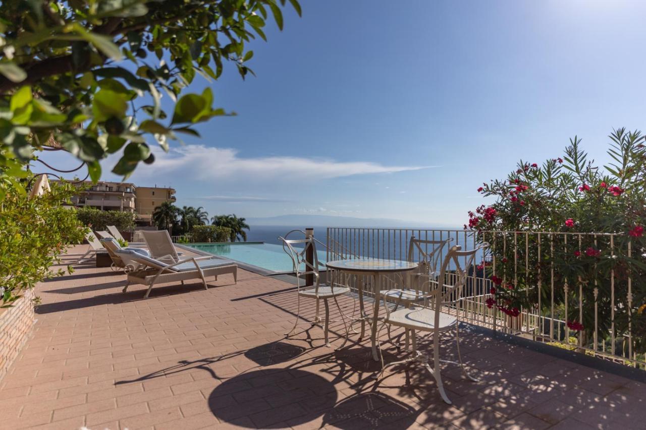 Taormina Skyline Villa Buitenkant foto